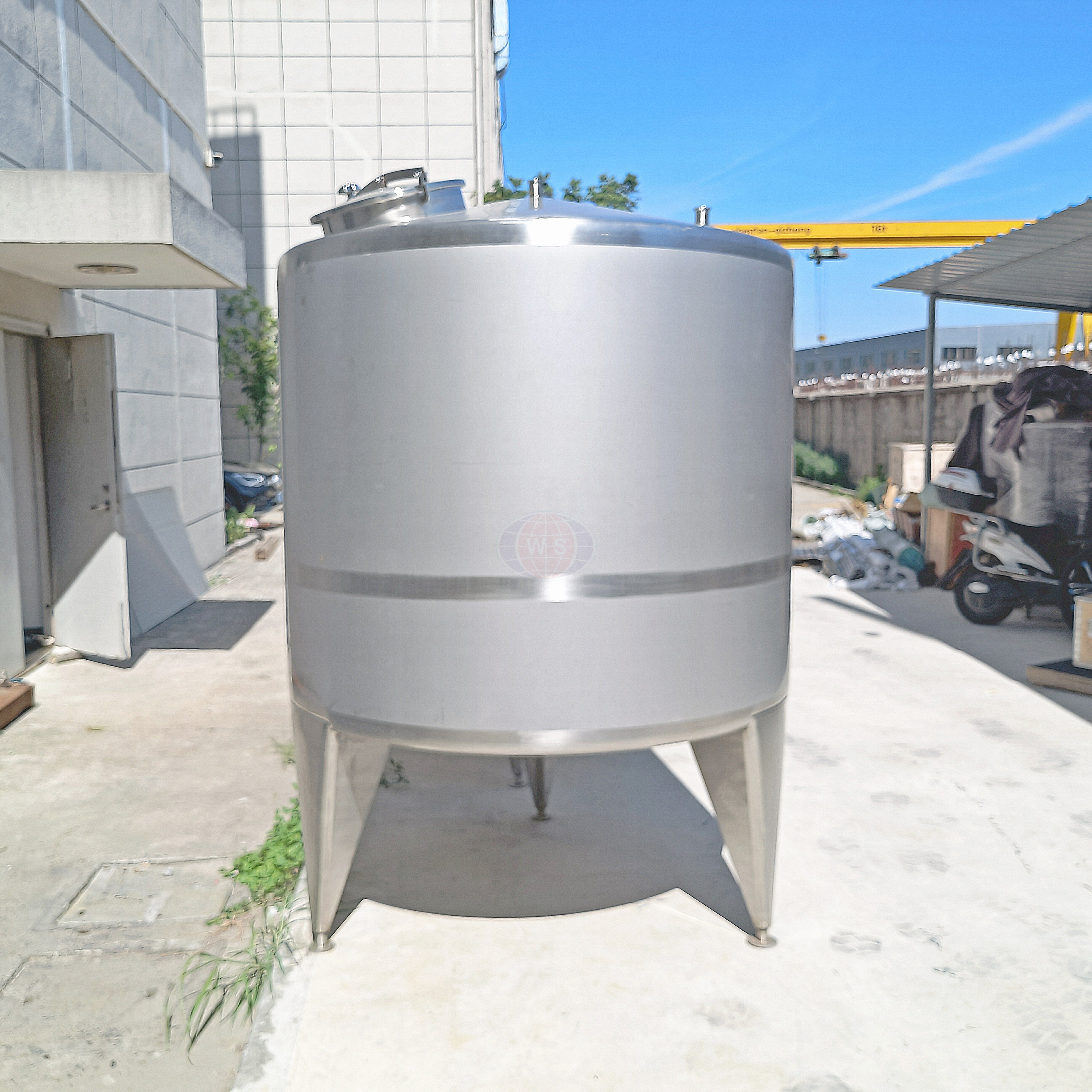 Nên chọn bồn chứa 316L hay 304 ở nhà máy sữa? Sự khác biệt có thể là sau lần làm sạch CIP đầu tiên