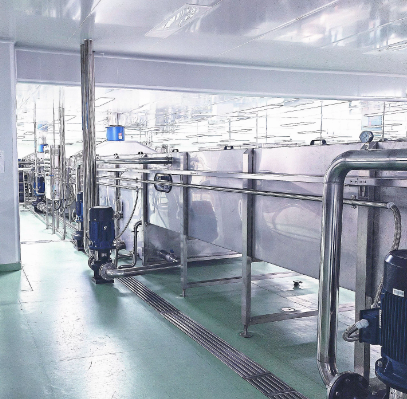 Dây chuyền sản xuất nước tinh khiết Vs. Dây chuyền sản xuất nước khoáng: Sự khác biệt là gì?