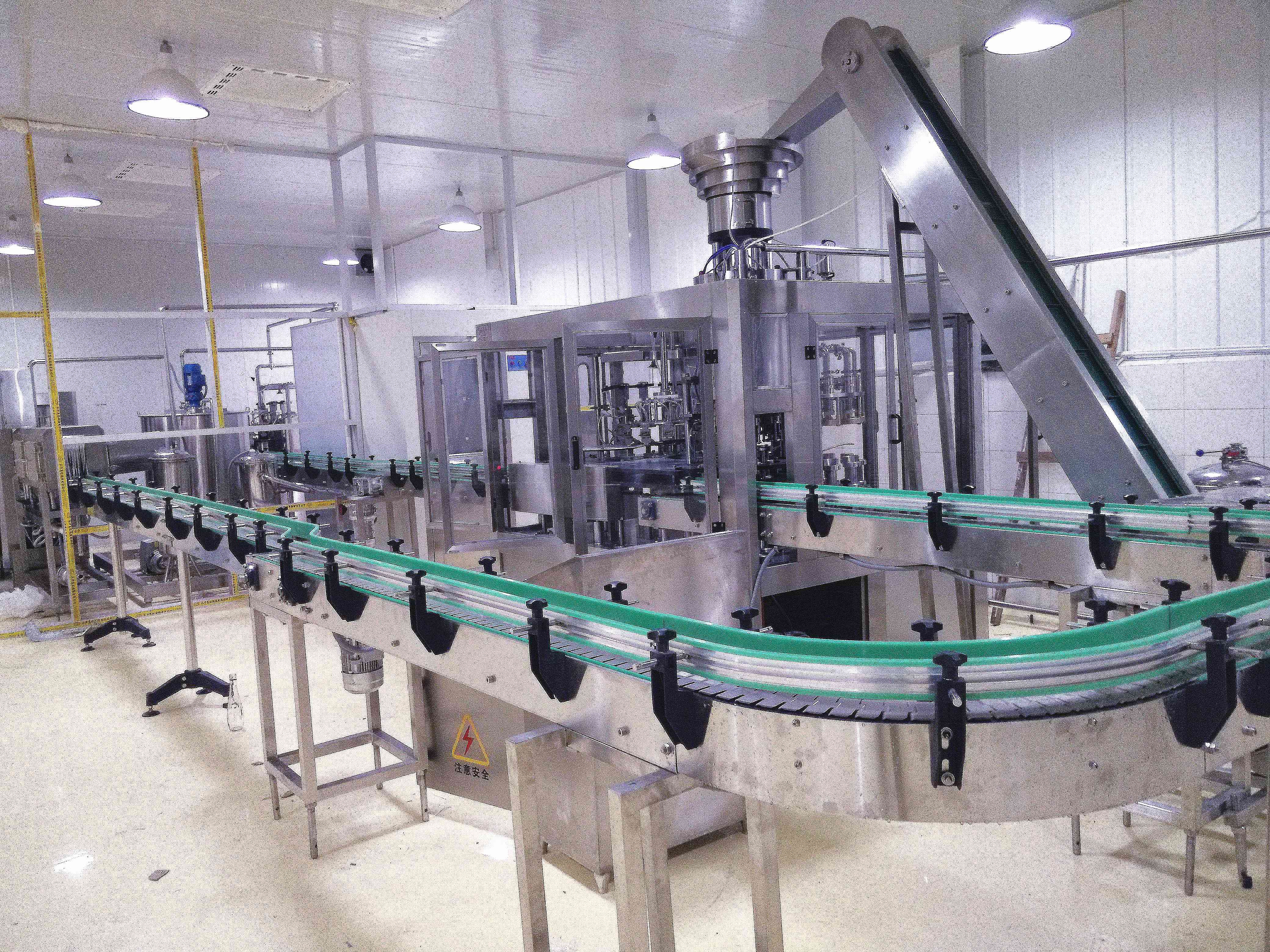 Dư lượng Ozone nào cần được kiểm soát trước khi đóng chai?