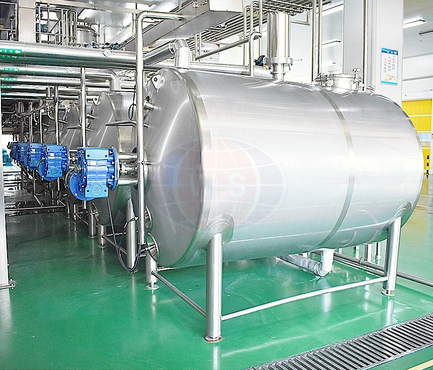 Thiết bị nào được bao gồm trong dây chuyền sản xuất mứt trái cây hoàn chỉnh?
